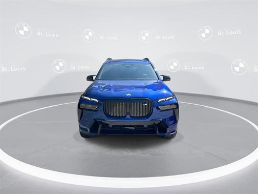 2026 BMW X7 M60i