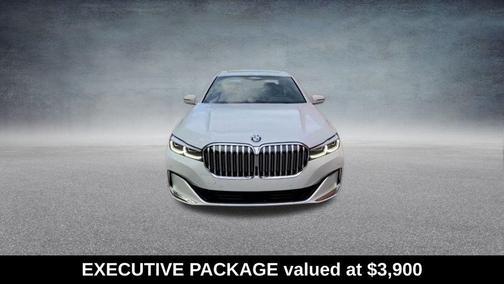 2022 BMW 750 i xDrive