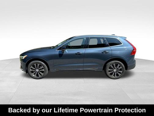 2022 Volvo XC60 B5 Inscription