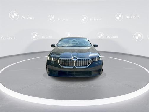 2024 BMW 540 i xDrive