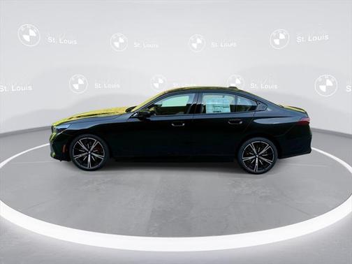 2025 BMW i5 M60
