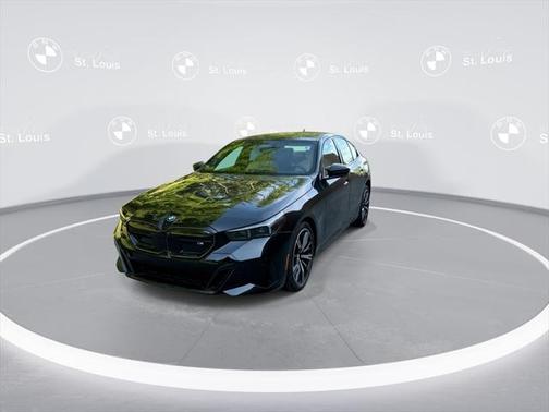 2025 BMW i5 M60