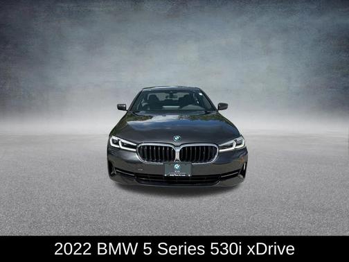 Dark Graphite Metallic 2022 BMW 530 i xDrive