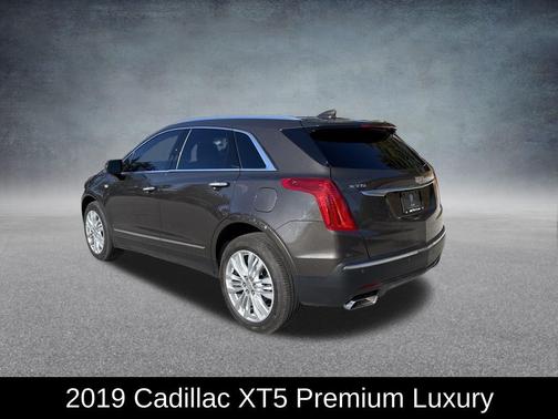 2019 Cadillac XT5 Premium Luxury