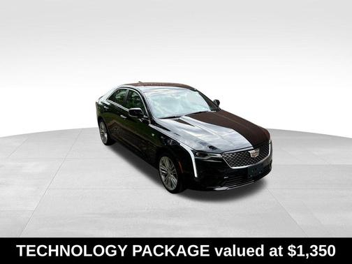 2025 Cadillac CT4 Premium Luxury RWD