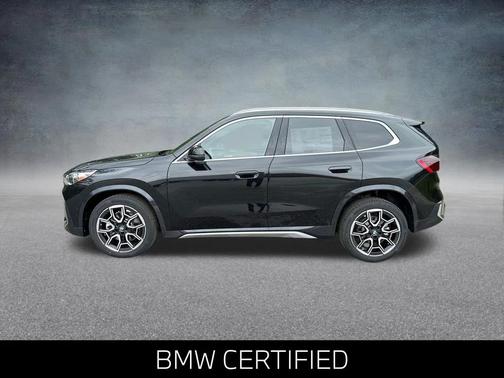 Black Sapphire Metallic 2025 BMW X1 xDrive28i