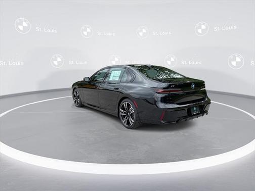 2025 BMW i7 xDrive60