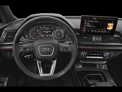 2024 Audi Q5 45 S line Premium Plus