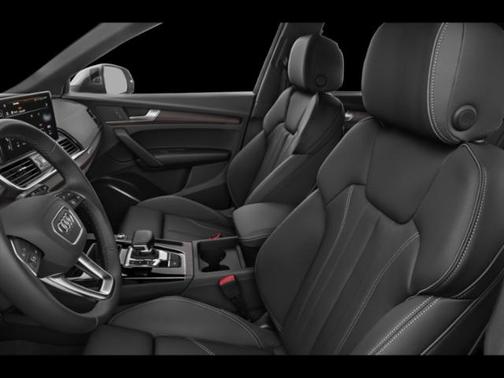 2024 Audi Q5 45 S line Premium Plus