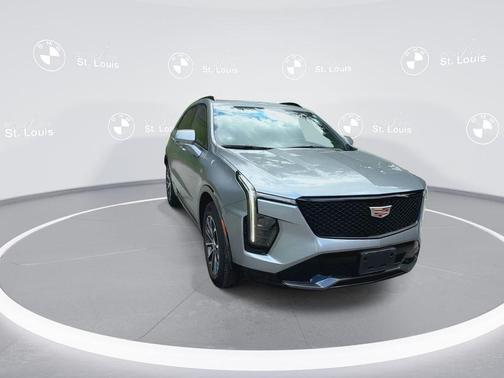 2024 Cadillac XT4 Sport