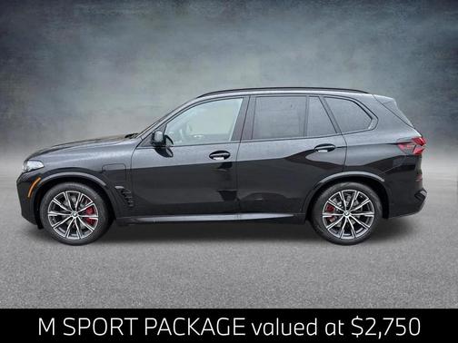 Black Sapphire Metallic 2026 BMW X5 PHEV xDrive50e