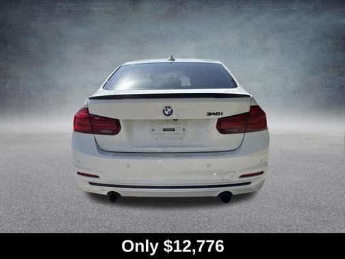 Alpine White 2018 BMW 340 340i