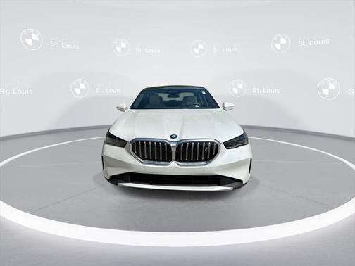 2025 BMW i5 xDrive40