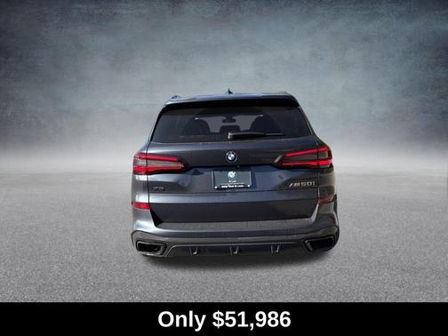 2022 BMW X5 M50i