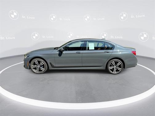 2018 BMW 750 i xDrive