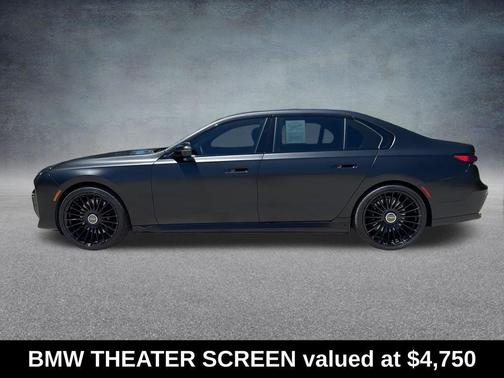 Black Sapphire Metallic 2025 BMW i7 xDrive60