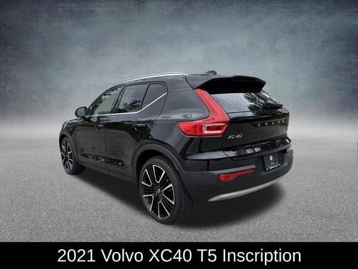 Black / Stone 2021 Volvo XC40 T5 Inscription