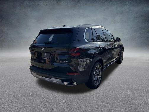 Black Sapphire Metallic 2026 BMW X5 xDrive40i