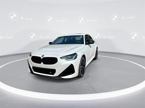 2025 BMW M240 i xDrive