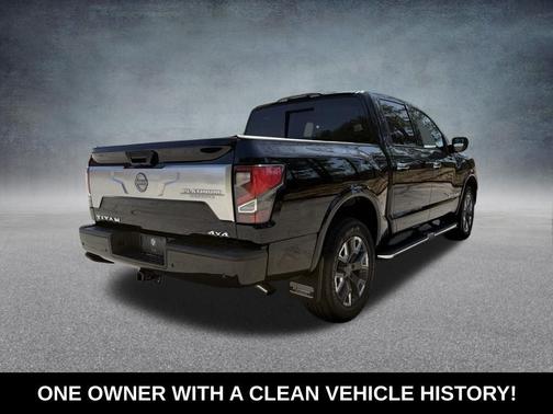 2023 Nissan Titan Platinum Reserve