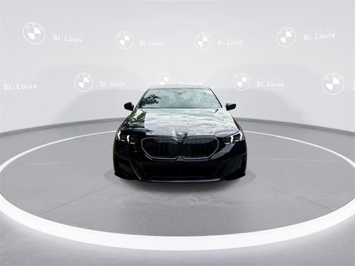 2025 BMW 530 xDrive