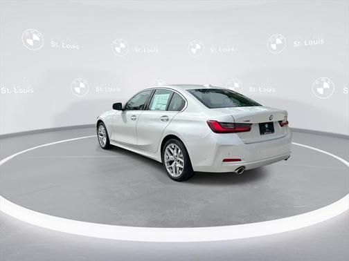 2025 BMW 330 i xDrive