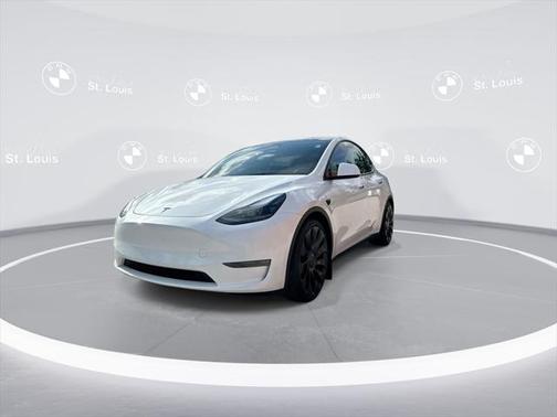 2024 Tesla Model Y Performance Dual Motor All-Wheel Drive