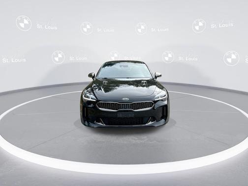 2018 Kia Stinger GT1