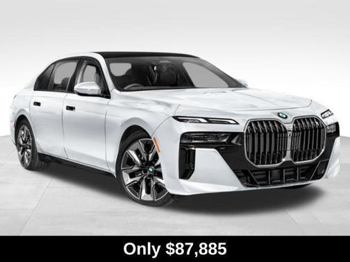 2025 BMW 740 xDrive