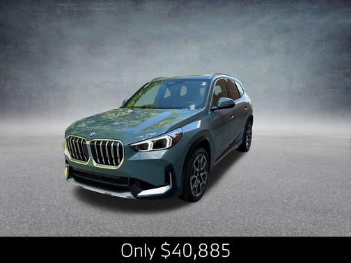 Cape York Green Metallic 2025 BMW X1 xDrive28i