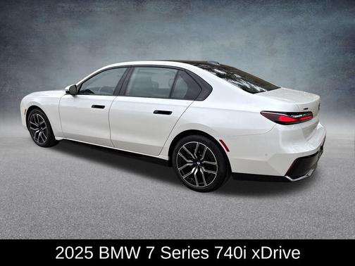 2025 BMW 740 xDrive