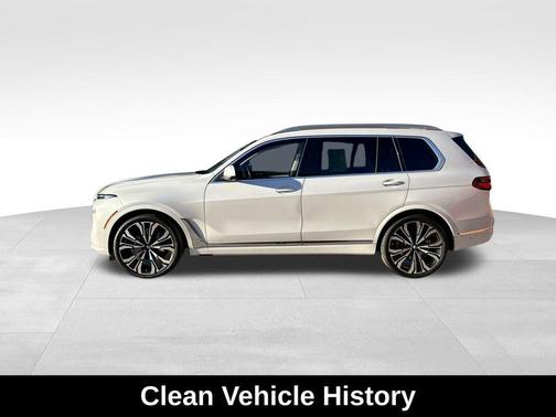 2023 BMW X7 xDrive40i