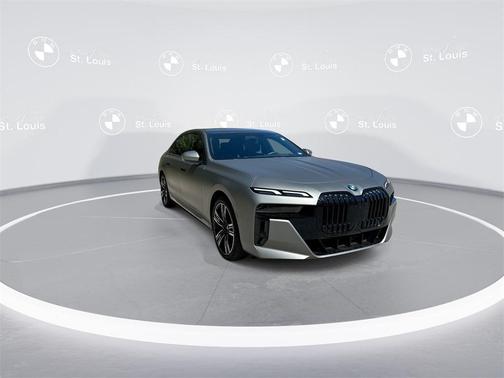 2023 BMW 760 i xDrive