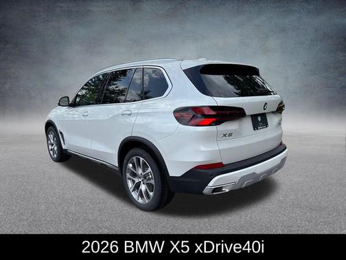 Mineral White Metallic 2026 BMW X5 xDrive40i