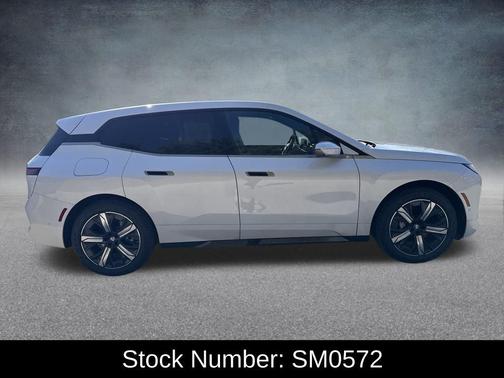 2026 BMW iX xDrive45