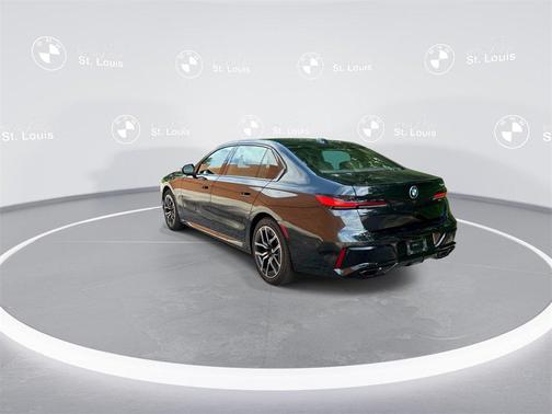 2024 BMW 760 i xDrive