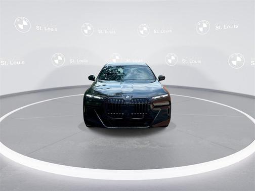 2024 BMW 760 i xDrive