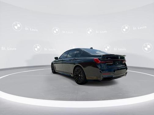 2022 BMW 750 i xDrive