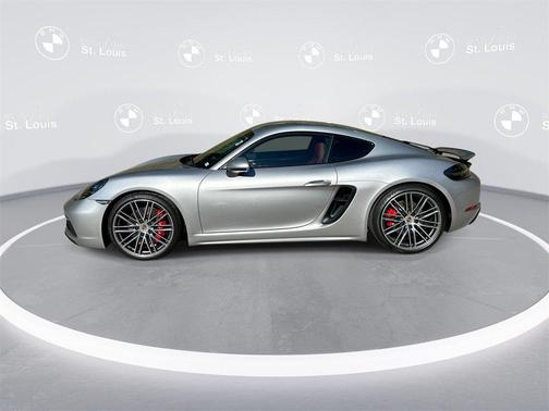 2022 Porsche 718 Cayman GTS 4.0