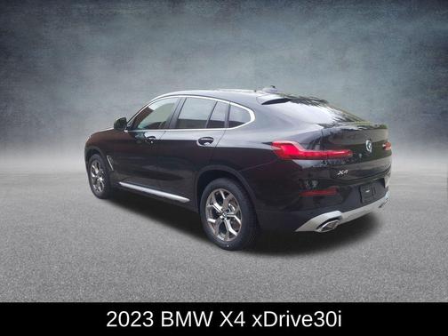 2023 BMW X4 xDrive30i