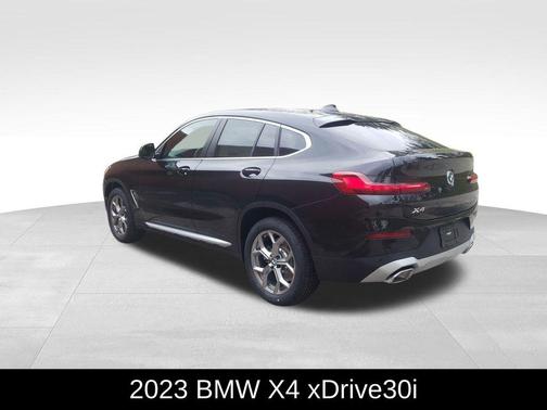 2023 BMW X4 xDrive30i