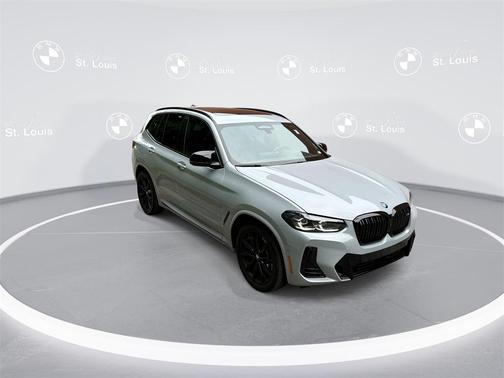 2023 BMW X3 M40i