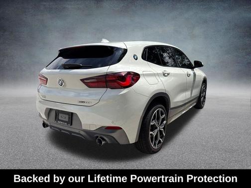 Alpine White 2022 BMW X2 xDrive28i