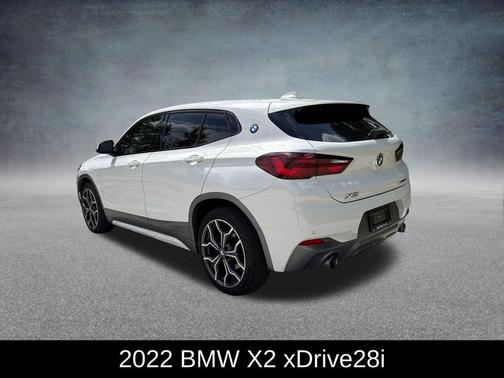 Alpine White 2022 BMW X2 xDrive28i