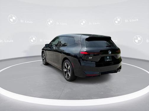 2026 BMW iX xDrive45
