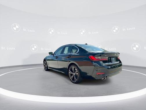 2024 BMW 330 i xDrive