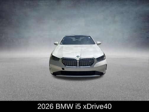 Mineral White Metallic 2026 BMW i5 xDrive40