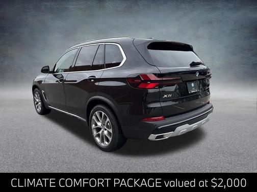 Black Sapphire Metallic 2026 BMW X5 xDrive40i
