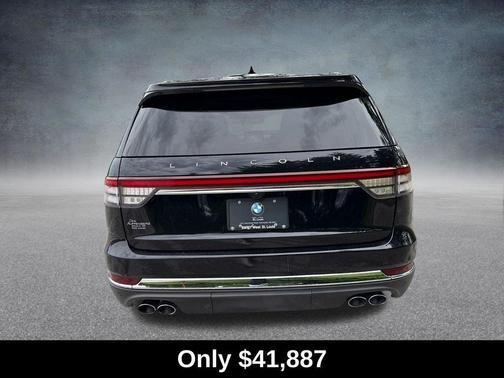 Black Metallic 2022 Lincoln Aviator Reserve AWD