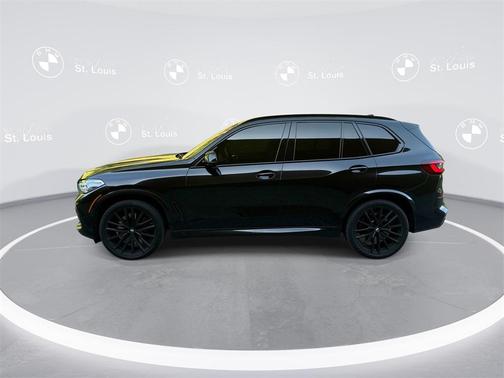 2023 BMW X5 M50i
